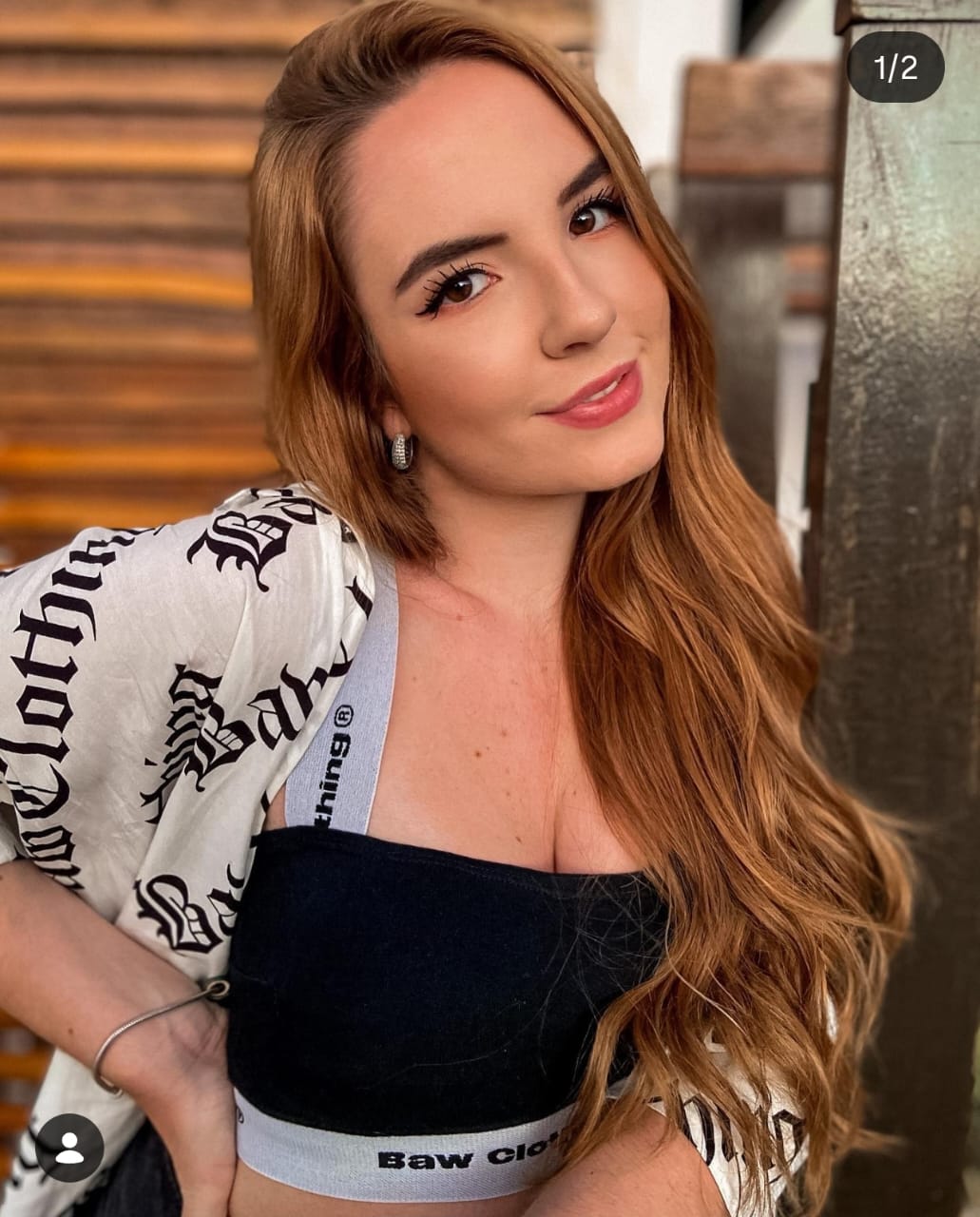 Retrato de Lara Ribas, Estrela do mês de agosto no PLAY NO PARAGUAY.